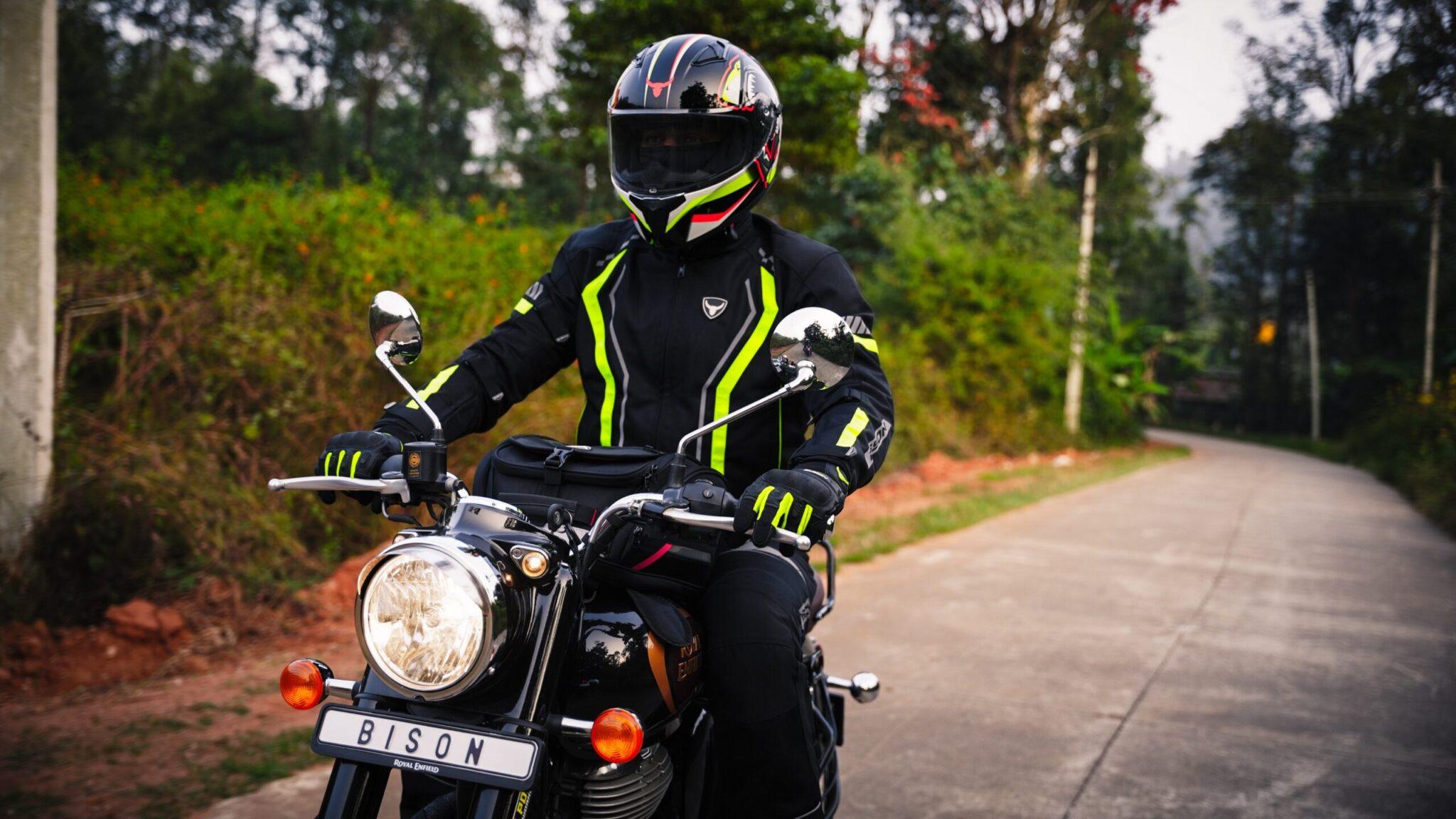 Code Riding Gear RIDING GEAR - Bison Progear